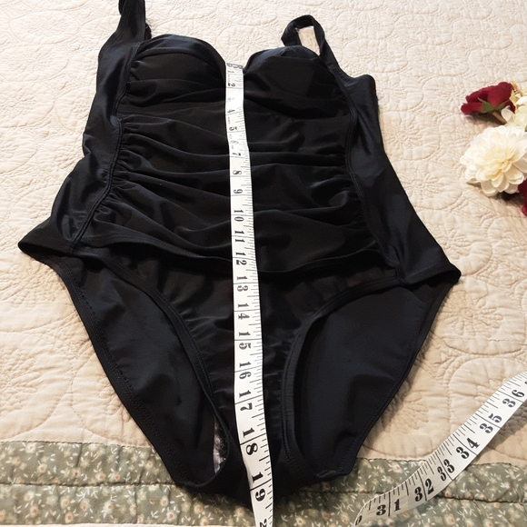 NEW/W/TAGS Mycoco Tummy Control ONEPIECE BLACK SWIMSUIT SIZE 6 - Picture 8 of 16